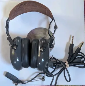 Aviation Communications, Inc AC-200 Aviation Headset